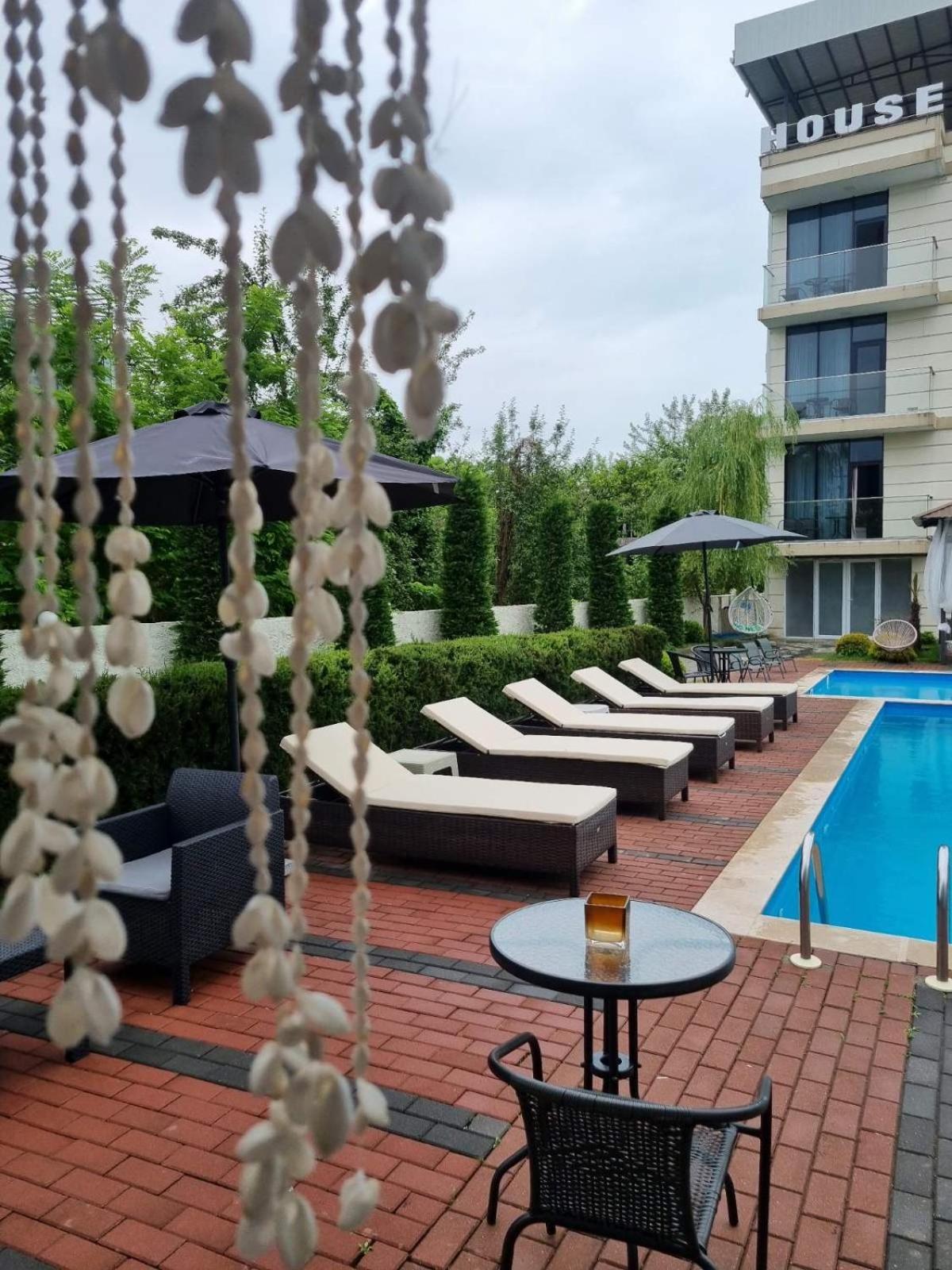 Hotel New House Kobuleti Exterior foto
