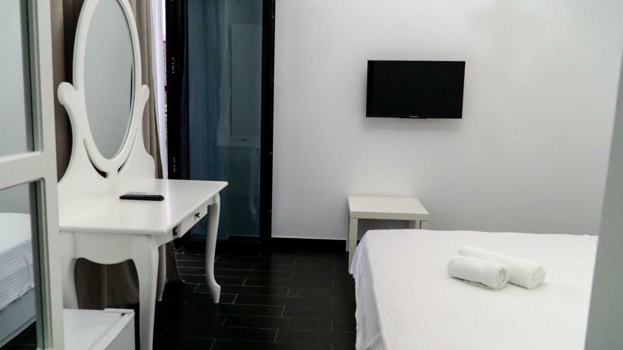 Hotel New House Kobuleti Exterior foto